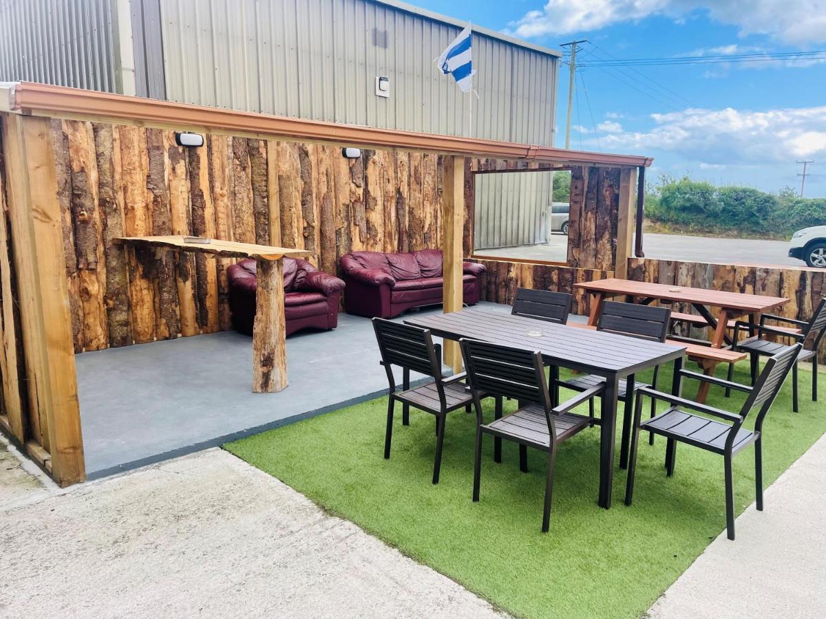 Greenway & Copper Coast Hostel Bunmahon ภายนอก รูปภาพ