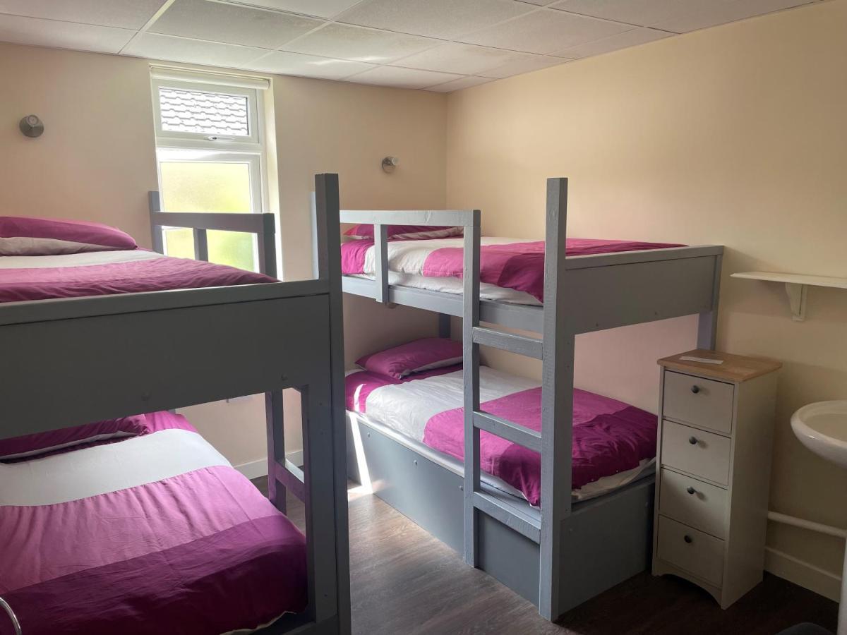 Greenway & Copper Coast Hostel Bunmahon ภายนอก รูปภาพ
