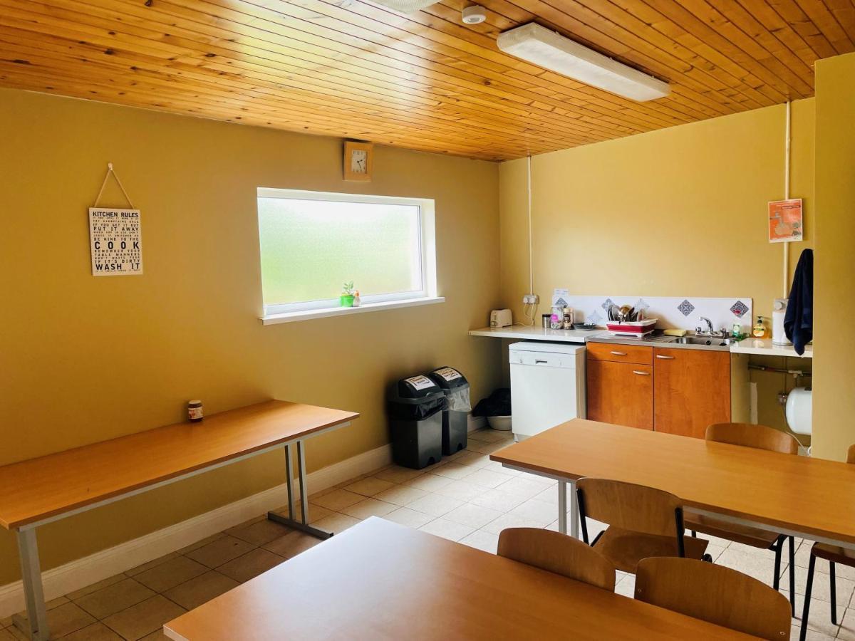 Greenway & Copper Coast Hostel Bunmahon ภายนอก รูปภาพ