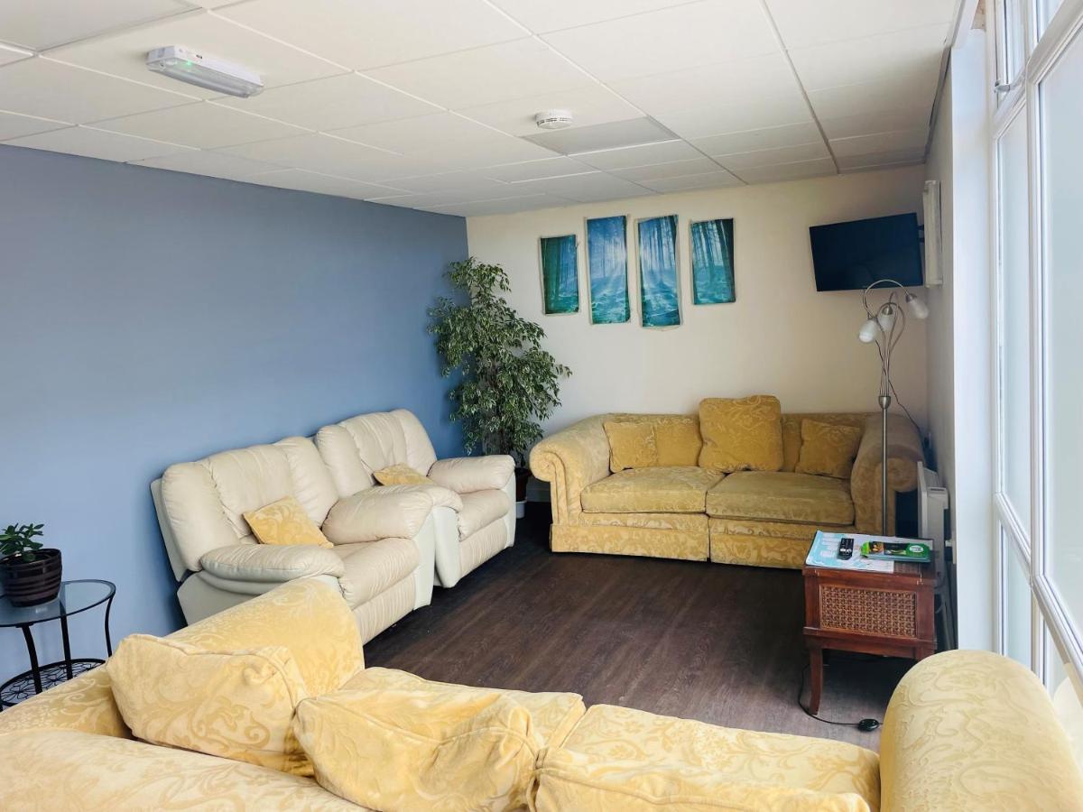 Greenway & Copper Coast Hostel Bunmahon ภายนอก รูปภาพ